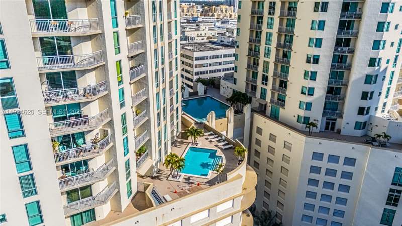 2 bedroom Condominium at 9055 SW 73 Ct 809, Metropolis I At Dadeland, Miami — photo 5