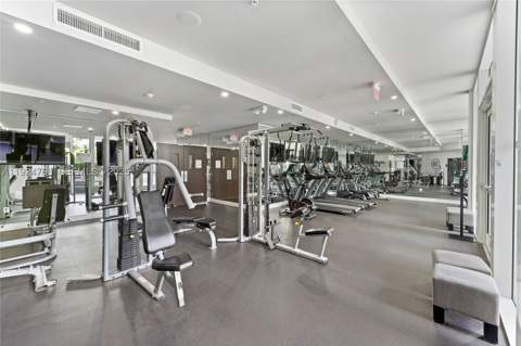 2100 Park Ave 201, Miami Beach FL - photo 18 of 22