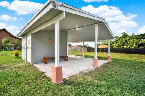 22820 SW 179th Pl, Miami FL - photo 17 of 58