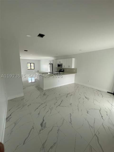 580 SW 10th Ave, Homestead FL - photo 14 of 25