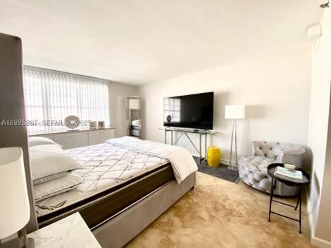 100 Lincoln Rd 608, Miami Beach FL - photo 11 of 31