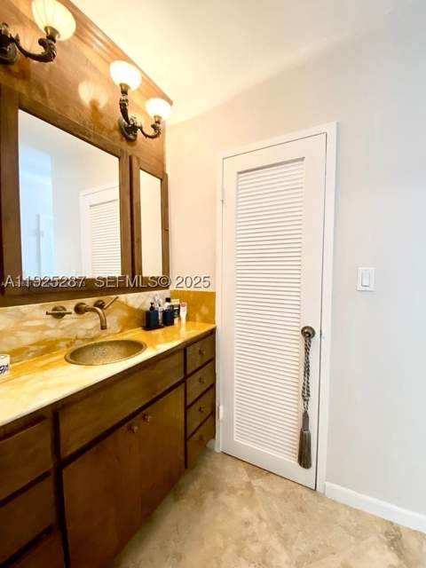 100 Lincoln Rd 608, Miami Beach FL - photo 9 of 31