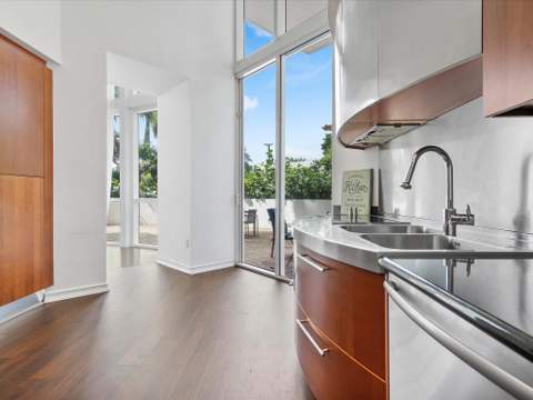 18101 Collins Avenue 401, Sunny Isles Beach FL - photo 15 of 79