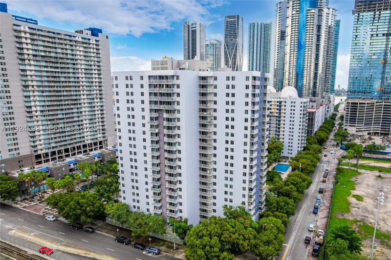 2 bedroom Condominium at 850 N Miami Ave W-408, Madison Downtown Condo, Miami — photo 4