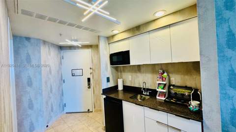 18001 Collins Ave 1110, Sunny Isles Beach FL - photo 16 of 32