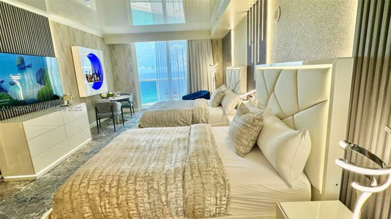 0 bedroom HotelMotel at 18001 Collins Ave 1110, Trump International Sones, Sunny Isles Beach — photo 5