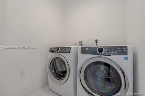 851 NE 1st Ave 1608, Miami FL - photo 14 of 34