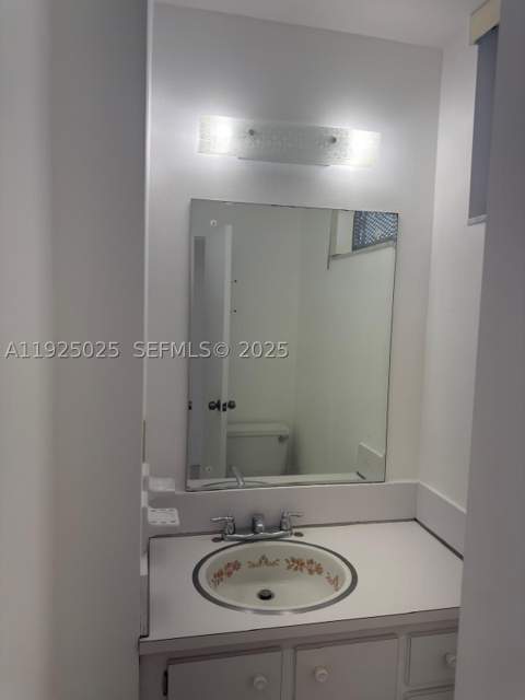 7800 carlyle Ave. 6C, Miami Beach FL - photo 15 of 20