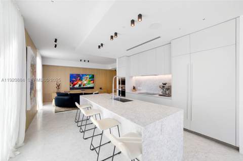 5775 Collins Ave 1501, Miami Beach FL - photo 18 of 77