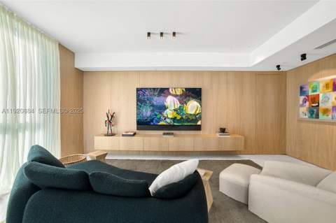 5775 Collins Ave 1501, Miami Beach FL - photo 24 of 77