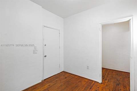 1611 Euclid Ave 8, Miami Beach FL - photo 12 of 16