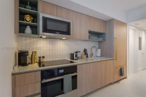 159 NE 6th St 4601, Miami FL - photo 12 of 33