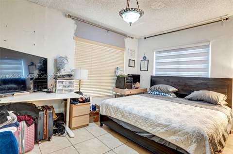 631 E 53rd St, Hialeah FL - photo 12 of 44