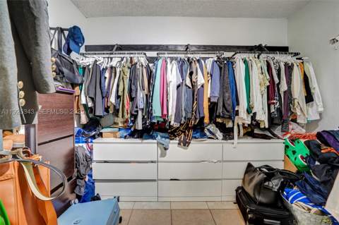 631 E 53rd St, Hialeah FL - photo 13 of 44