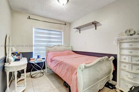631 E 53rd St, Hialeah FL - photo 15 of 44