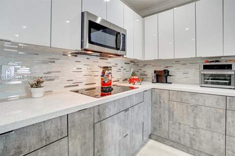 631 E 53rd St, Hialeah FL - photo 18 of 44