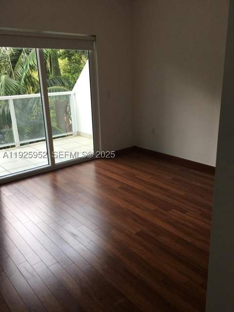 1650 Brickell Ave 111, Miami FL - photo 8 of 24