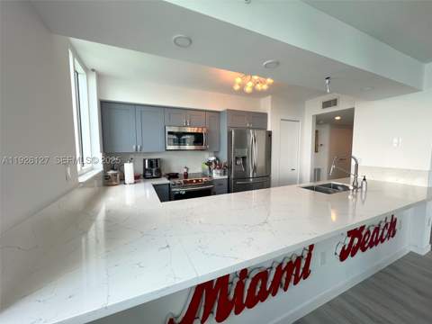 650 West Ave 1001, Miami Beach FL - photo 8 of 37