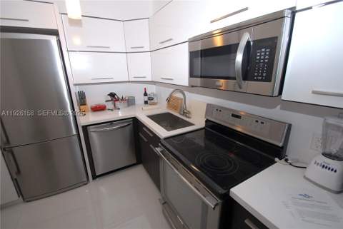 800 West Ave Ph27, Miami Beach FL - photo 7 of 19