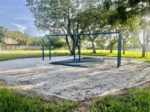 7250 SW 94th Pl B6, Miami FL - photo 16 of 23