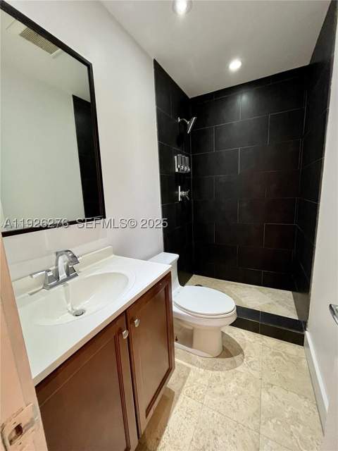7250 SW 94th Pl B6, Miami FL - photo 8 of 23