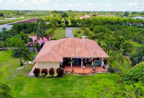 20401 SW 184th St, Miami FL - photo 10 of 31