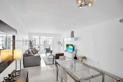 19370 Collins Ave 1504, Sunny Isles Beach FL - photo 11 of 33
