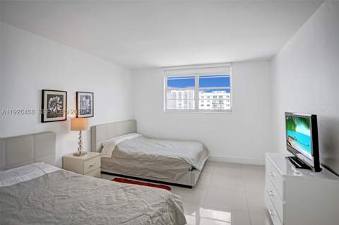 19370 Collins Ave 1504, Sunny Isles Beach FL - photo 17 of 33