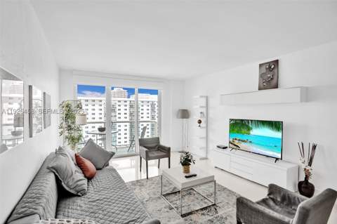 19370 Collins Ave 1504, Sunny Isles Beach FL - photo 6 of 33