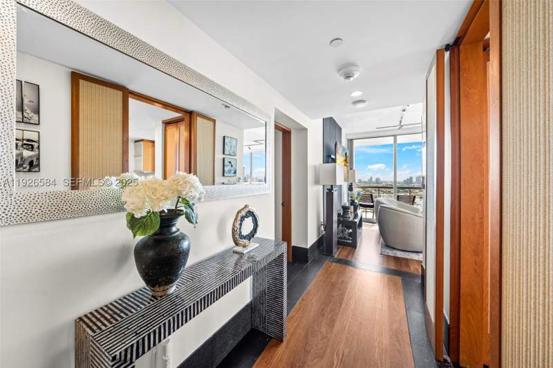 2 bedroom Condominium at 101 20th St 3202, Setai Resort & Residences, Miami Beach — photo 4