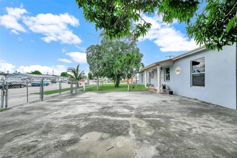 4020 E 10th Ave, Hialeah FL - photo 10 of 63
