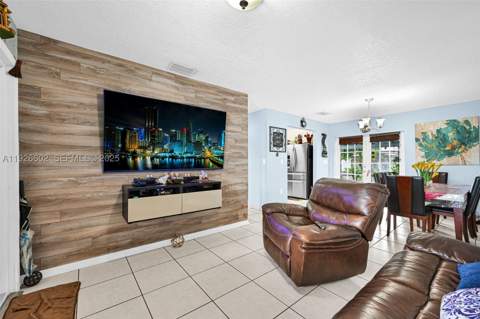 4020 E 10th Ave, Hialeah FL - photo 13 of 63