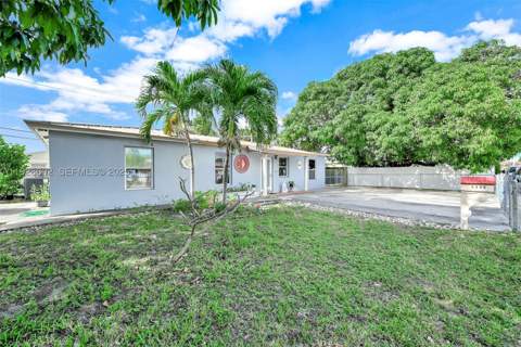 4020 E 10th Ave, Hialeah FL - photo 9 of 63