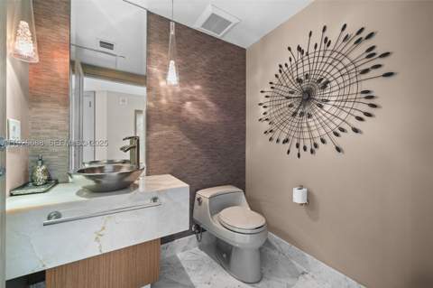 17201 Collins Ave 3505, Sunny Isles Beach FL - photo 16 of 19