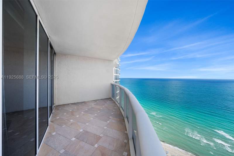 3 bedroom Condominium at 17201 Collins Ave 3505, Ocean Four Condo, Sunny Isles Beach — photo 4