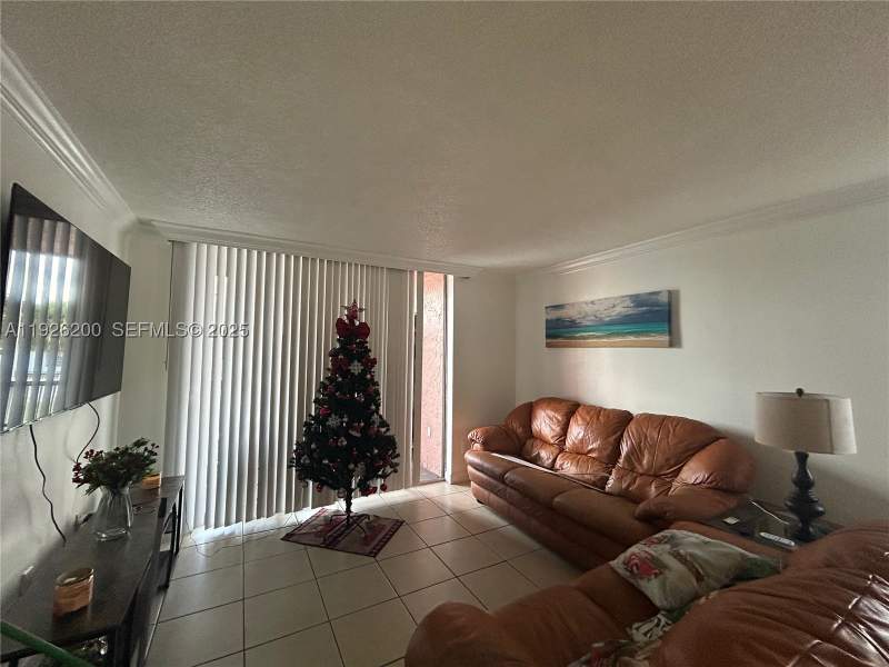 2 bedroom Condominium at 19805 SW 114th Ave 219, Point South Condo, Miami — photo 2