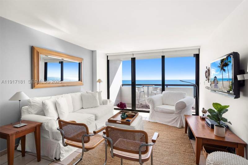 1 bedroom Condominium at 2555 Collins Ave 805, Club Atlantis Condo, Miami Beach — photo 5