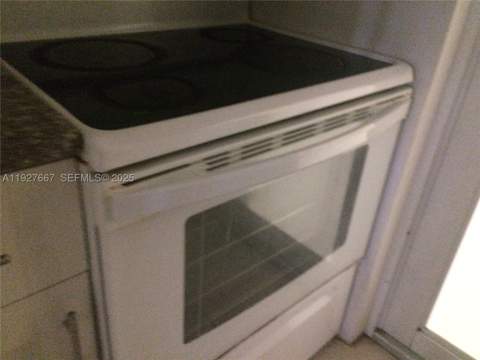 255 Sunrise Dr 103, Key Biscayne FL - photo 17 of 20
