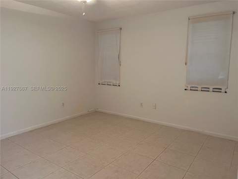 255 Sunrise Dr 103, Key Biscayne FL - photo 9 of 20