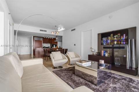 495 Brickell Ave 2405, Miami FL - photo 9 of 34
