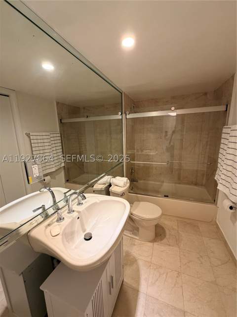 5151 Collins Ave 730 + Den, Miami Beach FL - photo 14 of 38