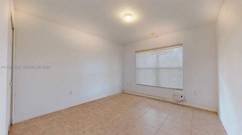 2651 SW 152nd Ct, Miami FL - photo 15 of 37