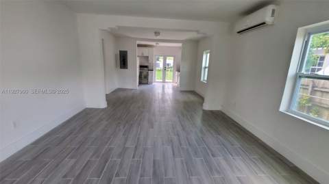 560 NW 53rd St, Miami FL - photo 10 of 12