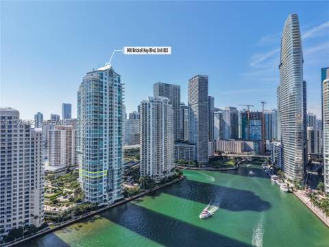 900 Brickell Key Blvd 803, Miami FL - photo 13 of 38
