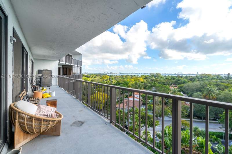 4 bedroom Condominium at 5701 Biscayne Blvd Ph-9, The Flats At Morningside, Miami — photo 4