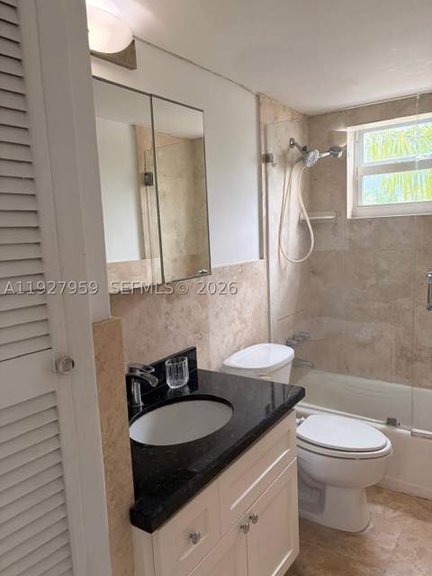 335 Collins Ave 302, Miami Beach FL - photo 12 of 20