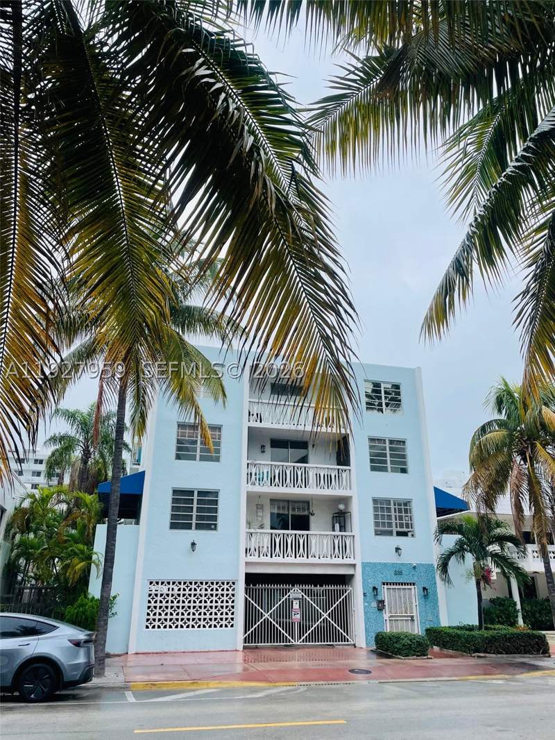 1 bedroom Condominium at 335 Collins Ave 302, Collins View Condo, Miami Beach — photo 2