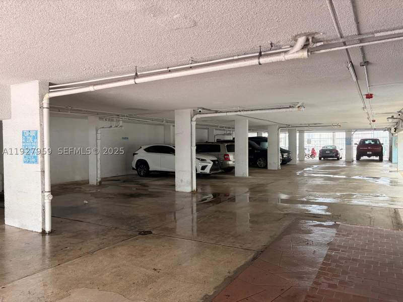 1 bedroom Condominium at 335 Collins Ave 302, Collins View Condo, Miami Beach — photo 3