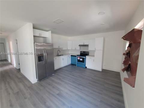 15140 NW 18th Ave, Miami Gardens FL - photo 15 of 15