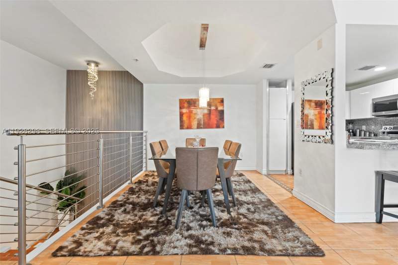 2 bedroom Condominium at 6500 NW 114th Ave 1032, The Courts At Doral Isles, Doral — photo 5